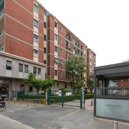 Guesthost - Lorenteggio Gelsomini Cozy Milaan