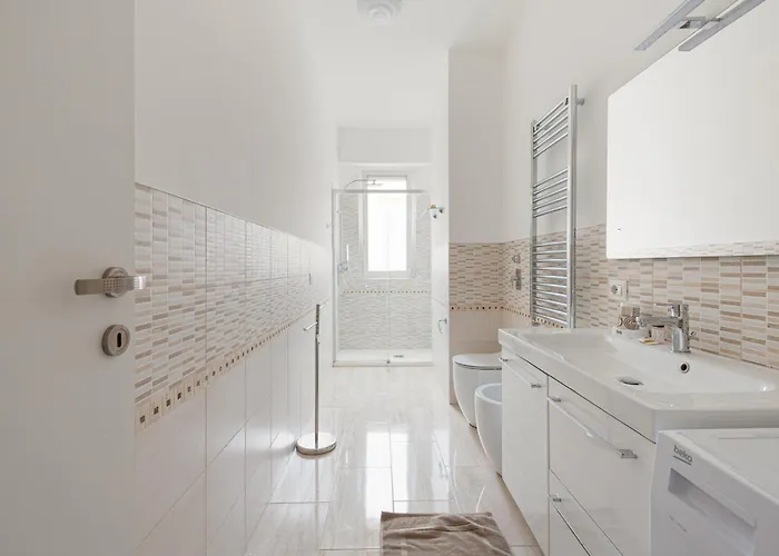 Guesthost - Lorenteggio Gelsomini Cozy Appartement Milan